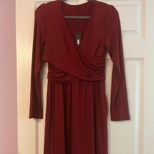Small women's dress with pockets